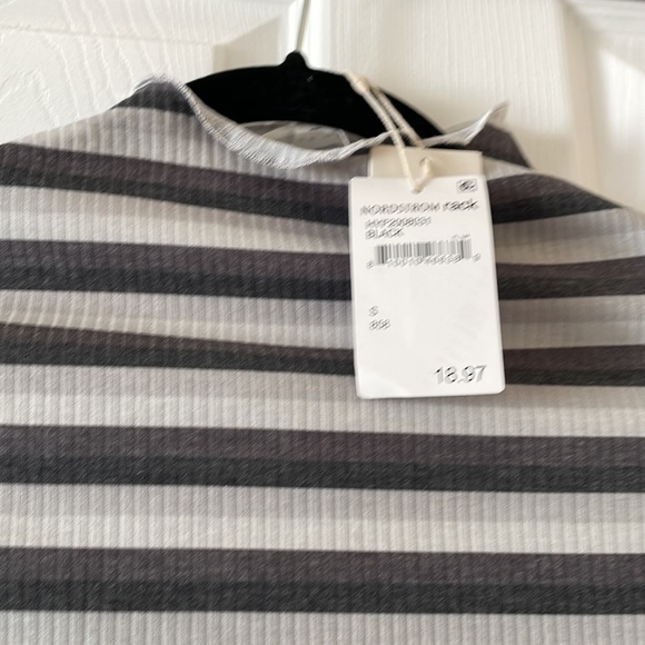 Cali Be striped mock neck top - Picture 4 of 6